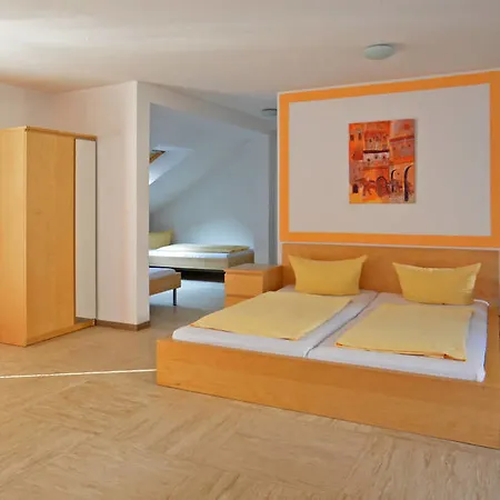Zajazd Gastehaus Mezzaluna Drezno