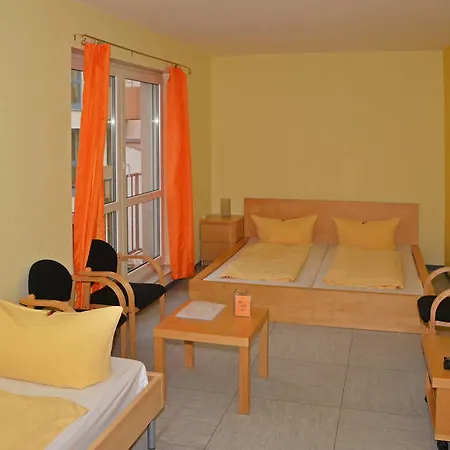 Gastehaus Mezzaluna Dresden