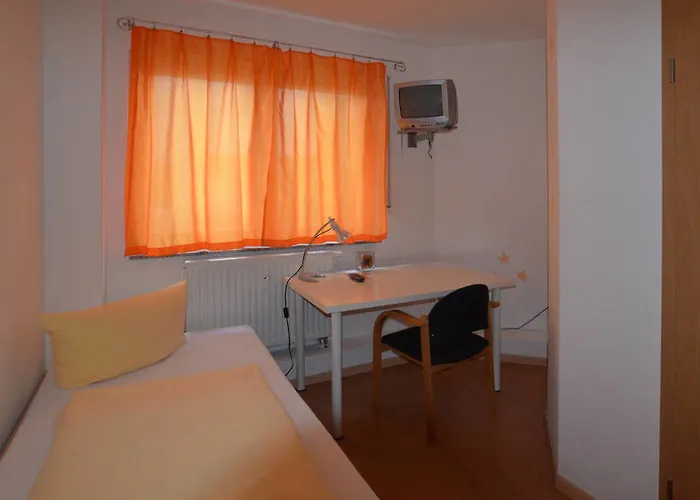 Gastehaus Mezzaluna Fogadó Drezda