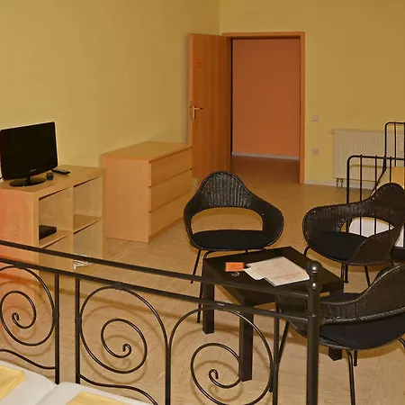 Gästehaus Mezzaluna Gasthof 2*